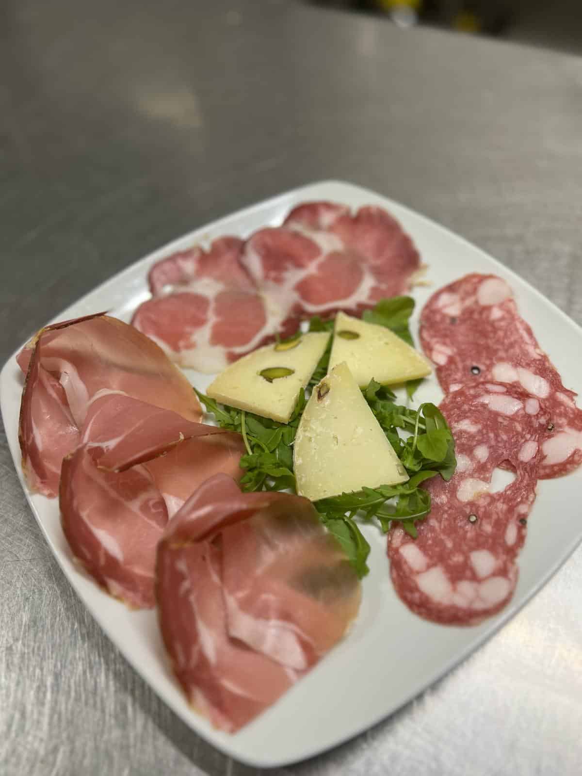 Da-Ivaldo-Ristorante-Pizzeria-Montefiascone (30)